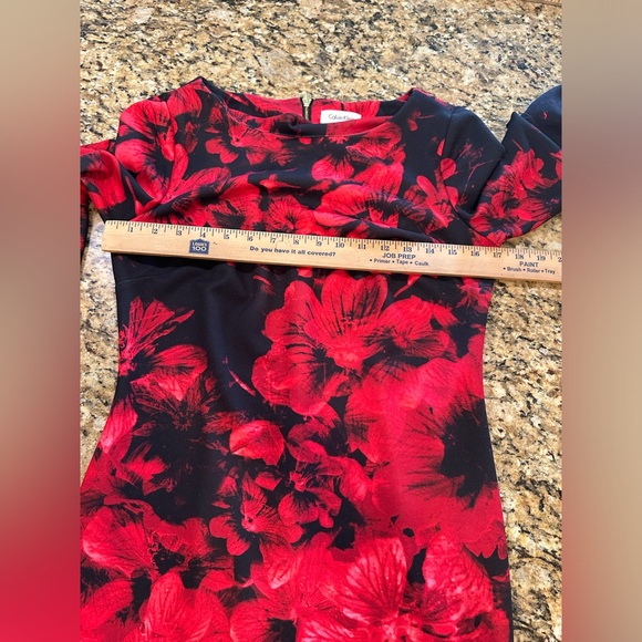 Calvin Klein black red Floral Bell-Sleeve knee length Sheath Dress size 8 - Picture 3 of 8